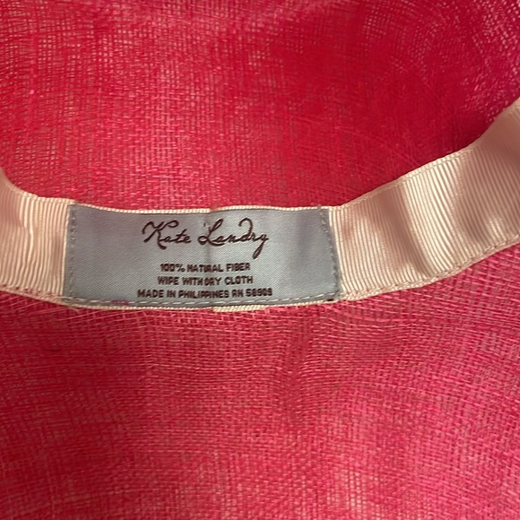 Pink hat - Picture 5 of 7